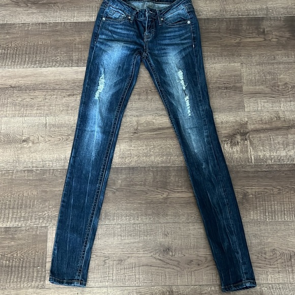 🌸2 PAIRS OF SKINNY JEANS🌸 - Picture 2 of 16